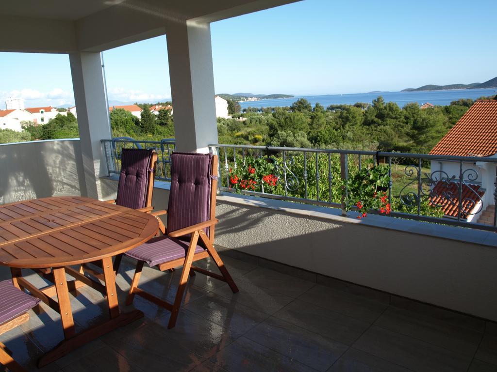 Apartment Arta Vodice Eksteriør billede